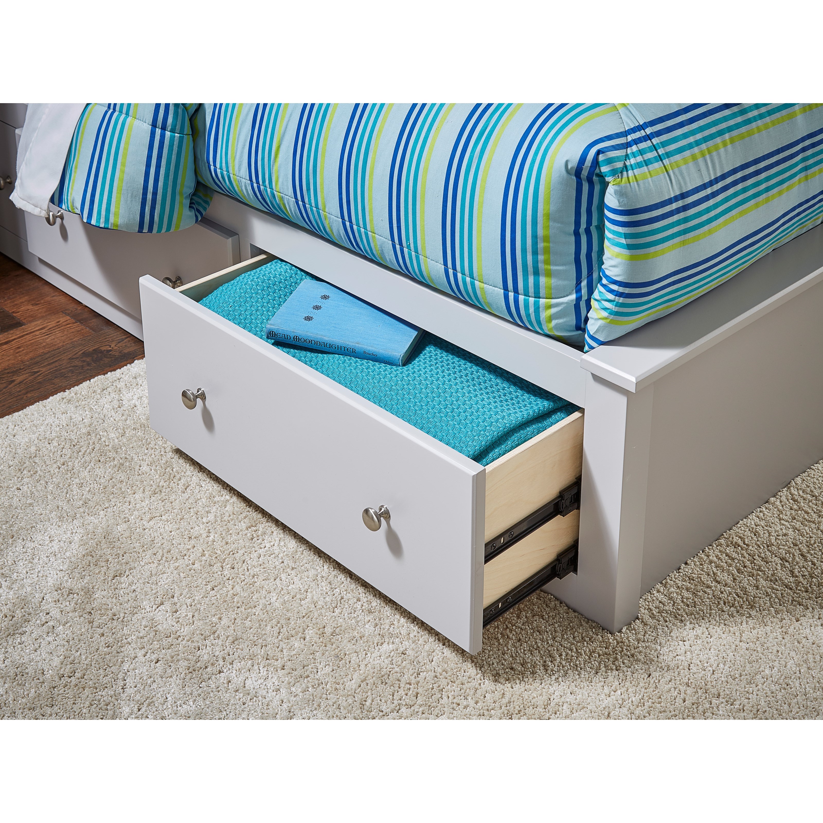 Daniel's Amish Mapleton 305013+325073+325093+325023 Queen Pedestal Bed with 2 Drawers on